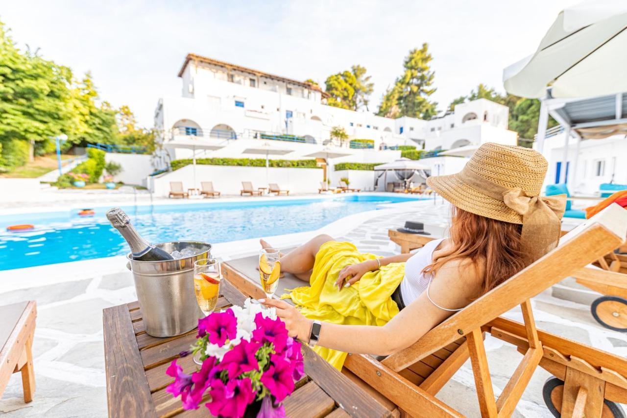 Theo Bungalows Kriopigi Bagian luar foto