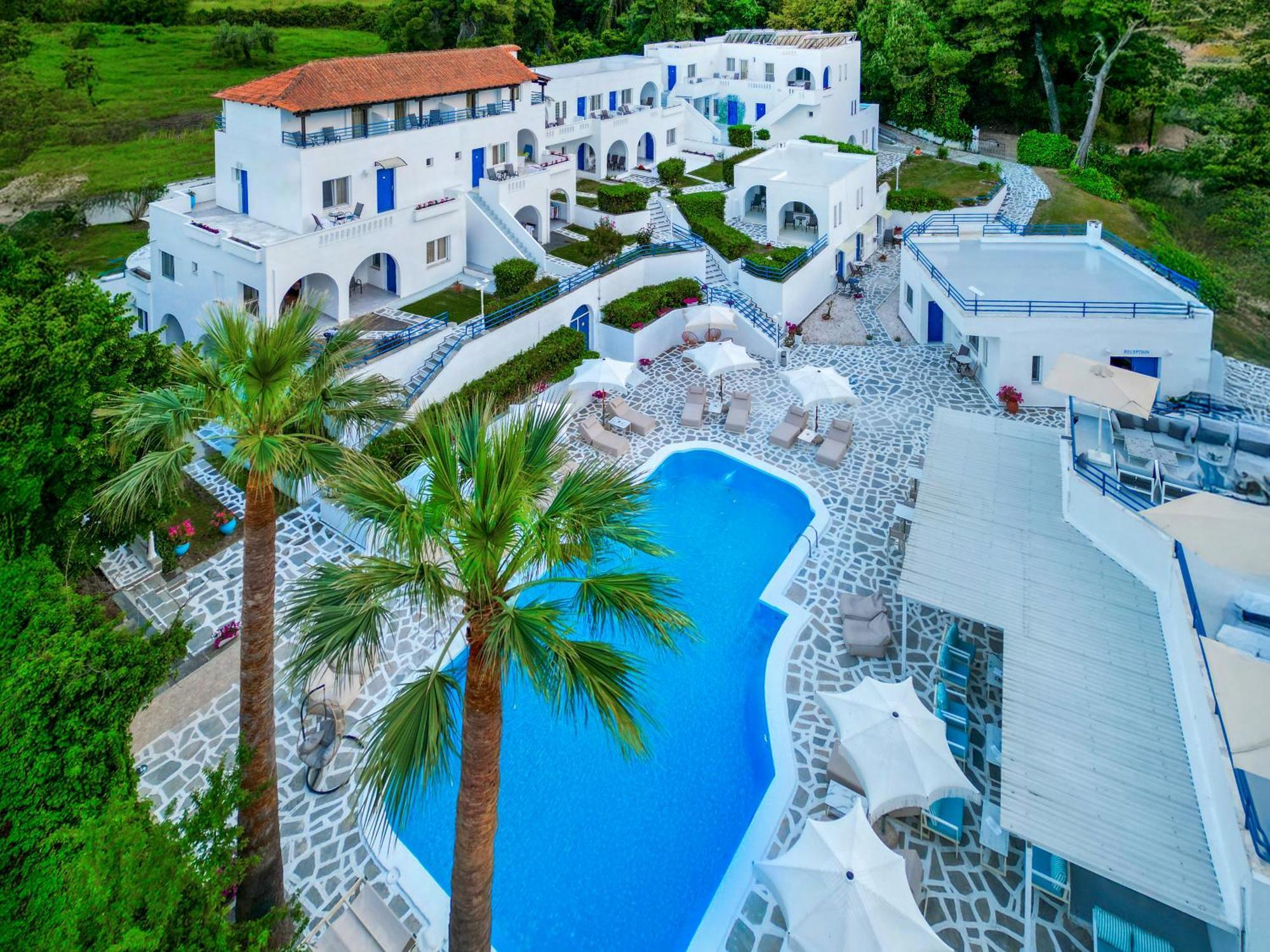 Theo Bungalows Kriopigi Bagian luar foto