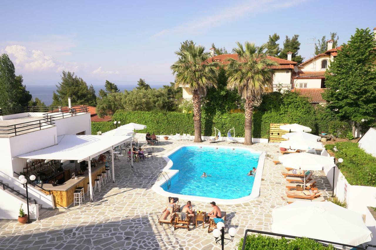 Theo Bungalows Kriopigi Bagian luar foto